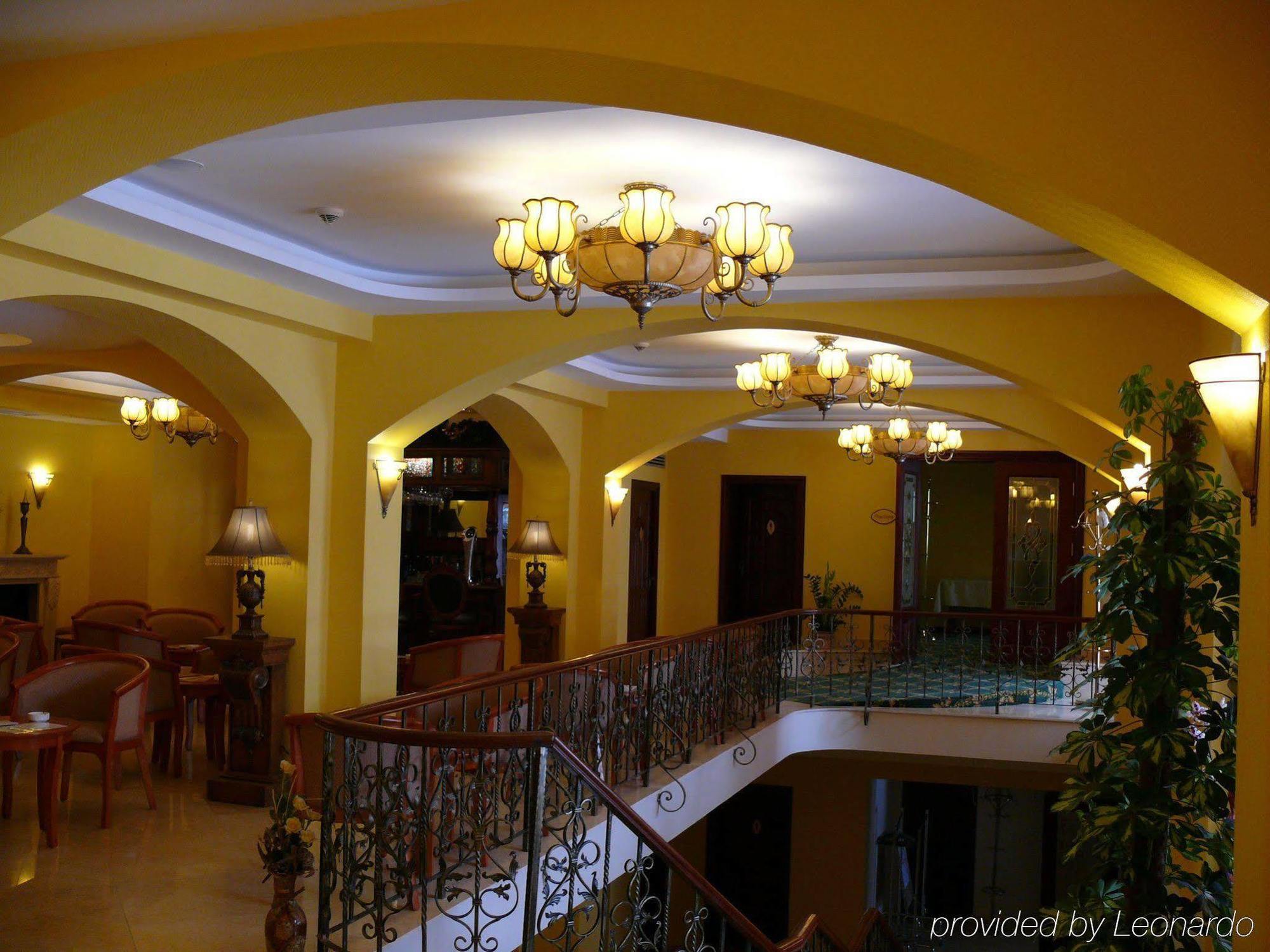 Hotel Bellevue אסטרגום מראה פנימי תמונה